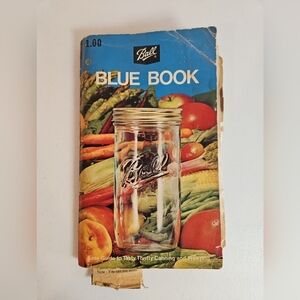 Ball Blue Book Thrifty Home Canning and Freezing Food Cookbook 1972 Edition 29